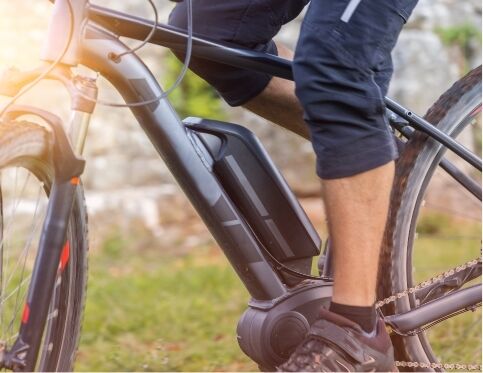 E-Bike mit Fahrer E-Bike mit Fahrer