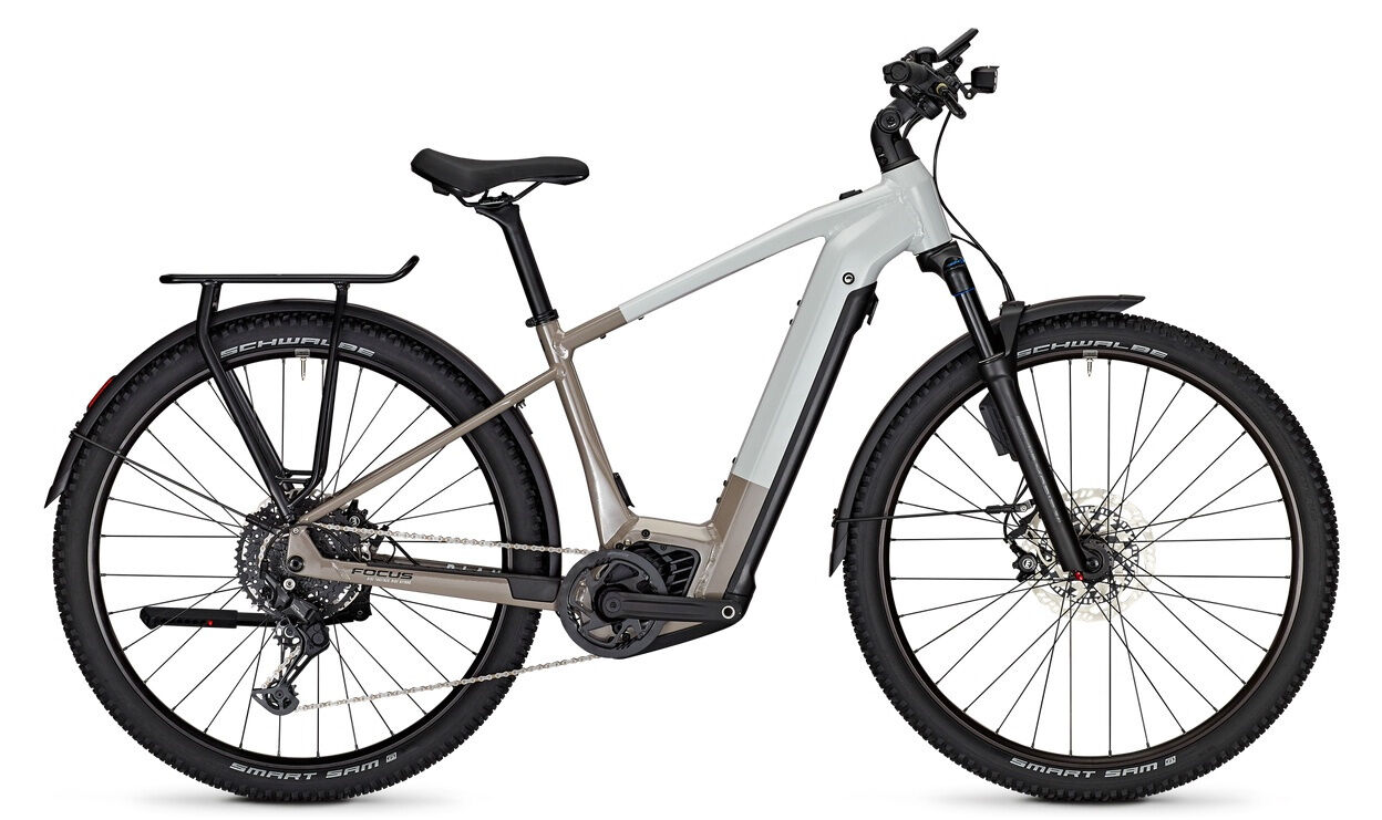 Focus PLANET² 6.8 Lightgrey glossy / Moonstonegrey glossy 29" 625 Wh Diamant