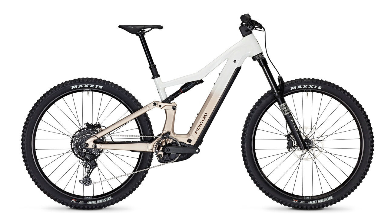 Focus JAM² 6.7 White / Adamantsilver 29" 800 Wh Diamant S