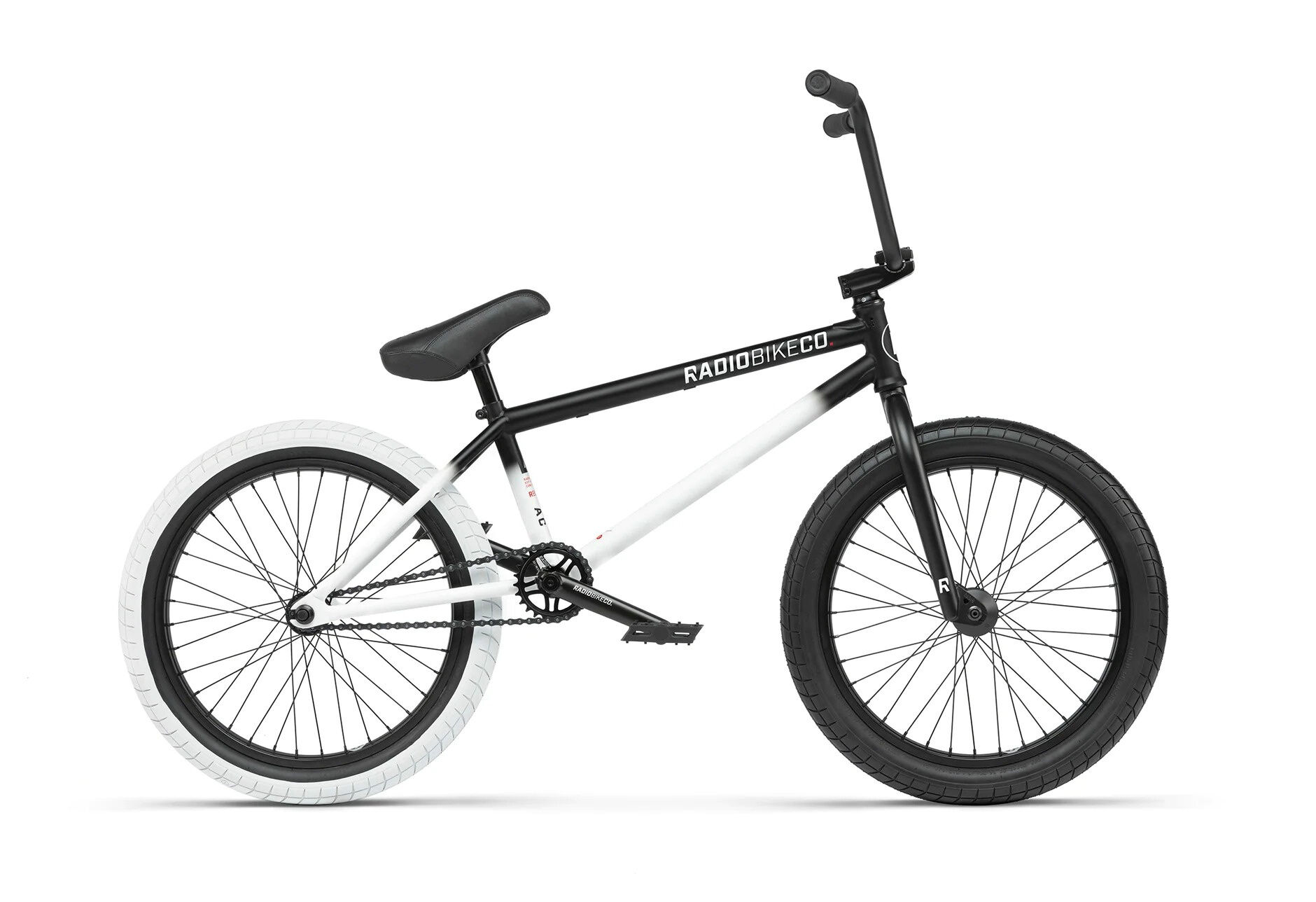 Radio VALAC Black / White Fade 20" Diamant