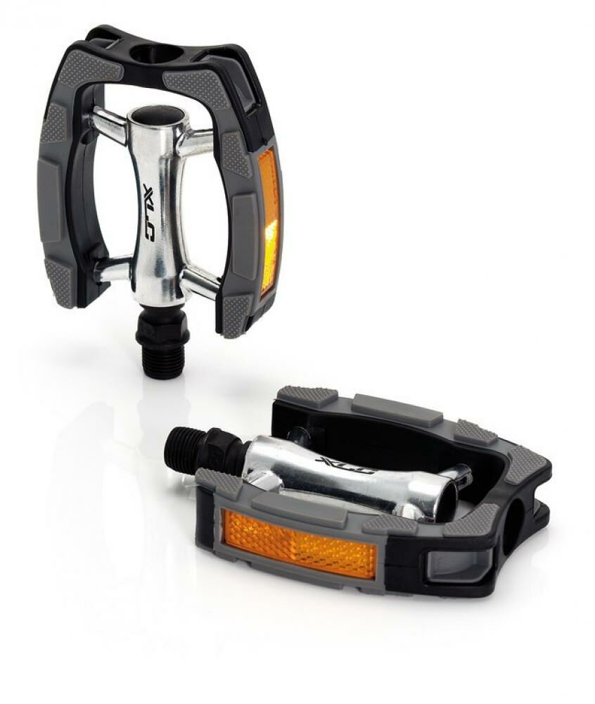 XLC City-/Comfort-Pedal PD-C07: Aluminiumkörper mit Kunststoffummantelung, Anti-Rutsch-Auflage, CroMo-Achse, Kugellagerung, 101x80 mm, Reflektoren, schwarz/silber/grau