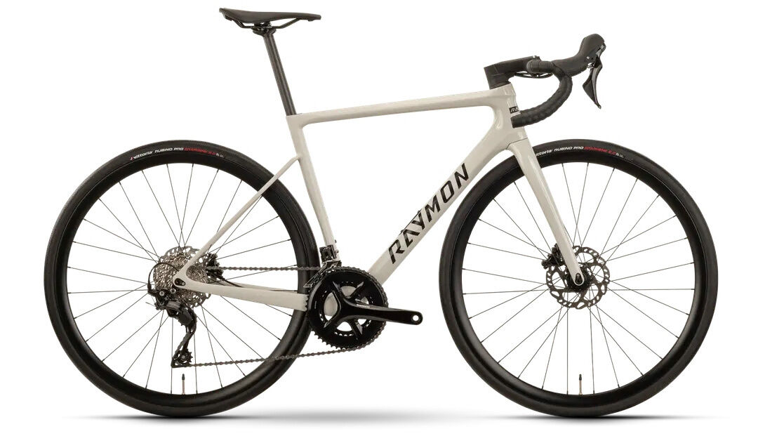 Raymon Kirana Light Grey Stealth 28" Diamant